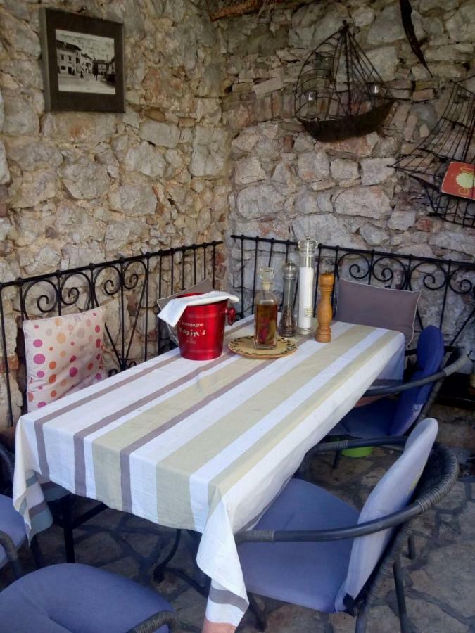 Apartman I Sobe Cule Cres Exterior foto