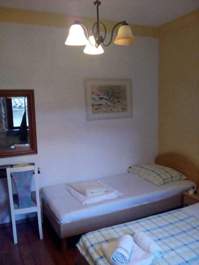 Apartman I Sobe Cule Cres Exterior foto