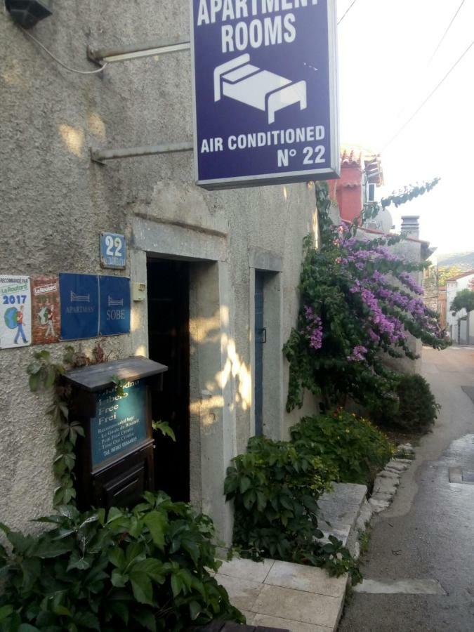Apartman I Sobe Cule Cres Exterior foto